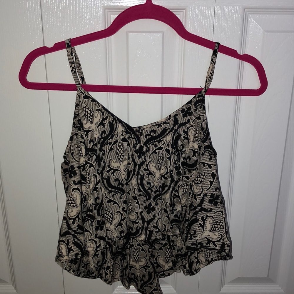 HIGH LOW STYLISH CROP TOP FROM URBAN OUTFITTERS